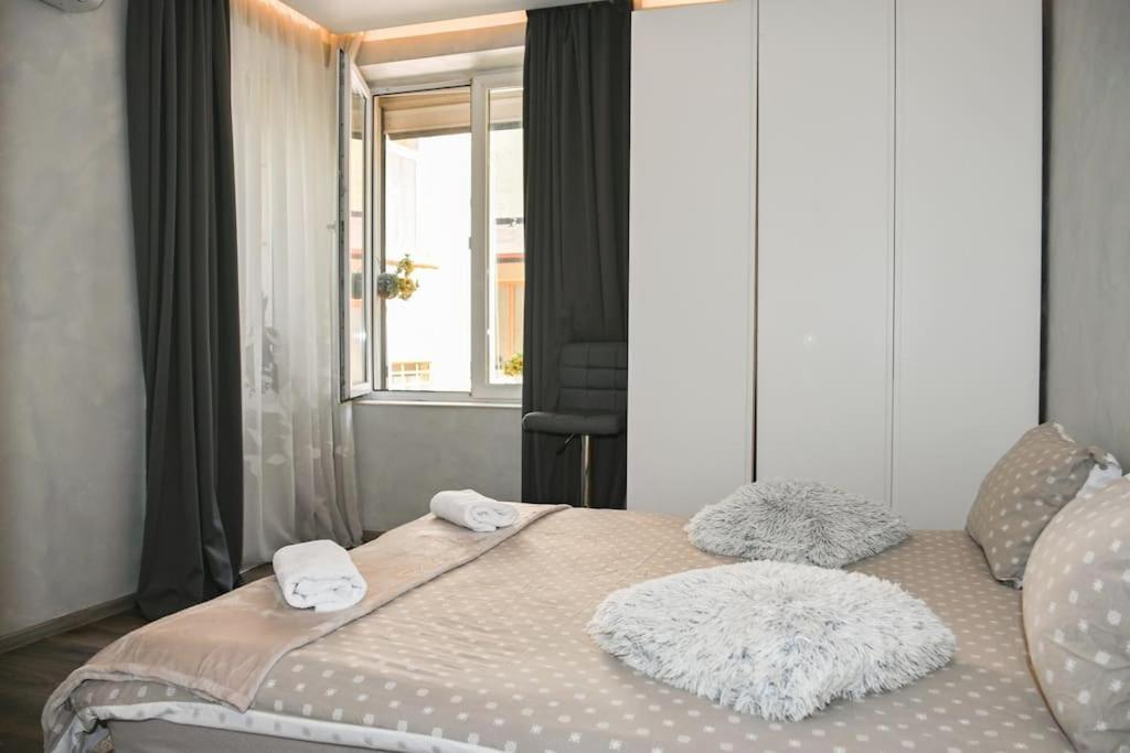 Velar 1Bdr Apartment Sofia Bagian luar foto