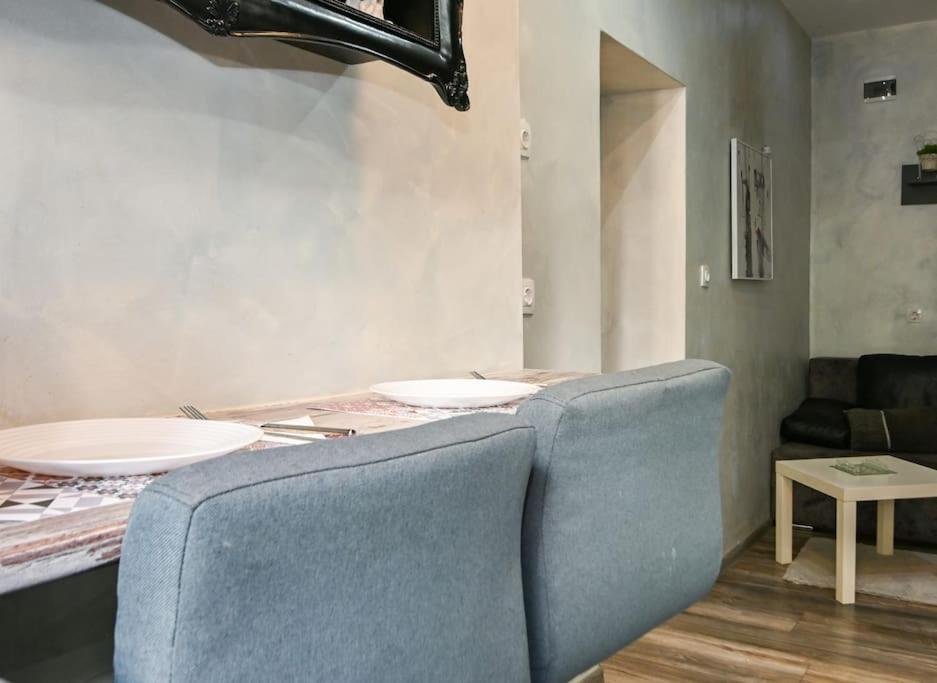 Velar 1Bdr Apartment Sofia Bagian luar foto